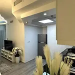 Dubai Marina - Huge Luxury Studio Apartment