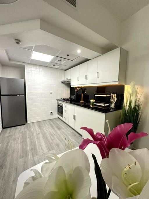 Marina - Huge Luxury Apartment
